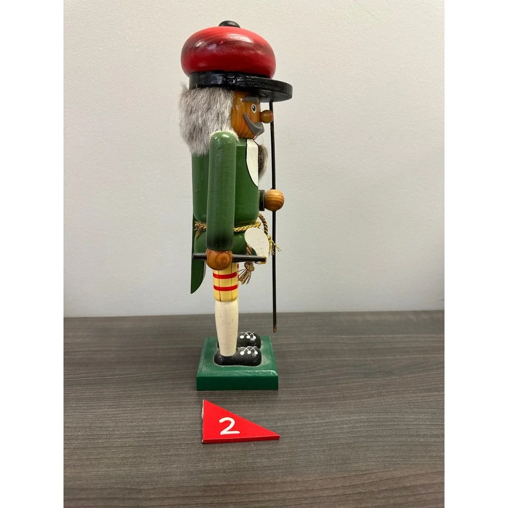 Vintage Wooden Golf Nutcracker Set Green Jacket Plaid Golfer 19th Hole 14 Inch